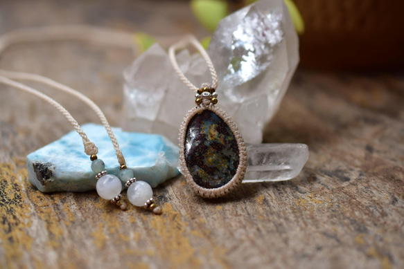 閃耀在海中 ★ Boulder Opal Macrame Pendant 101 第5張的照片