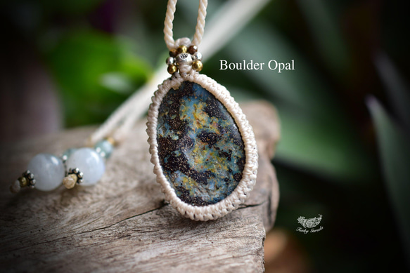 閃耀在海中 ★ Boulder Opal Macrame Pendant 101 第1張的照片