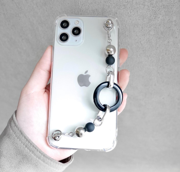 ブラックフープのキーリングハンガー　スマホケース　iPhoneケース　全機種　スマホチェーン 4枚目の画像
