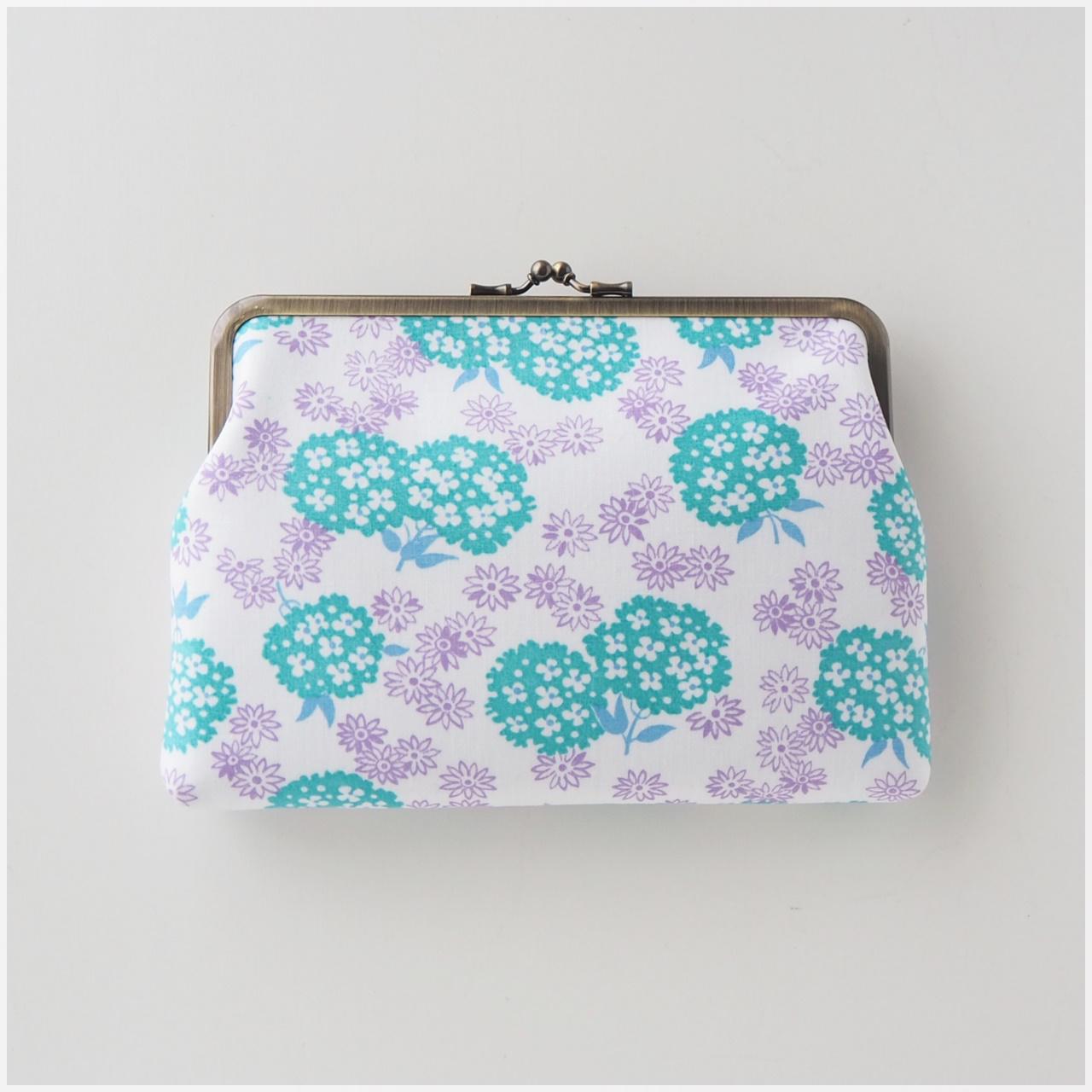 ■花柄ヴィンテージ生地のB6サイズスクエアがま口ケース / あじさい ■ cosmos (vf-hgp)