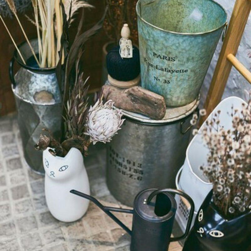 ハンマーストーン仕上げ PARIS型押しのブリキ おしゃれ バケツ 白