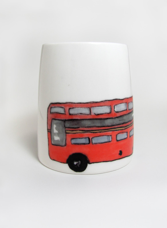 イギリス作家の手作りマグカップ　「ロンドンバス」 2枚目の画像