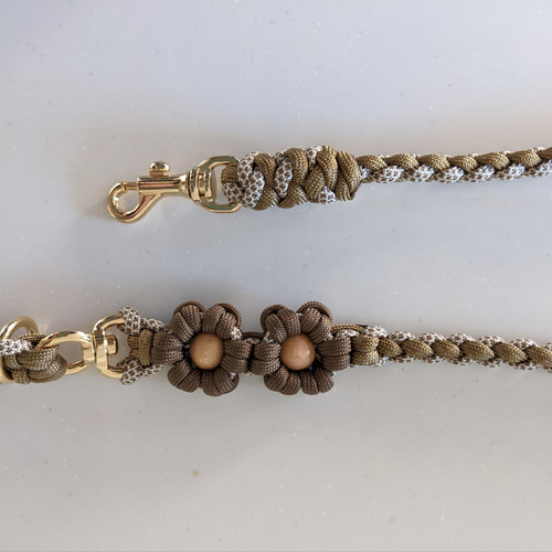 パラコードカフェリード 小型犬＜ゴールド金具のお花＞ブラウン