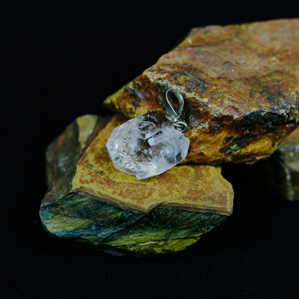 ハーキマーダイヤモンド 天然石 ペンダント チャクラ ハンドメイド 癒し 能力覚醒 浄化 お守り022539 4枚目の画像
