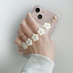 ✿iPhone15シリーズ対応✿ キーリングハンガー【White flower】iPhoneケース 2枚目の画像