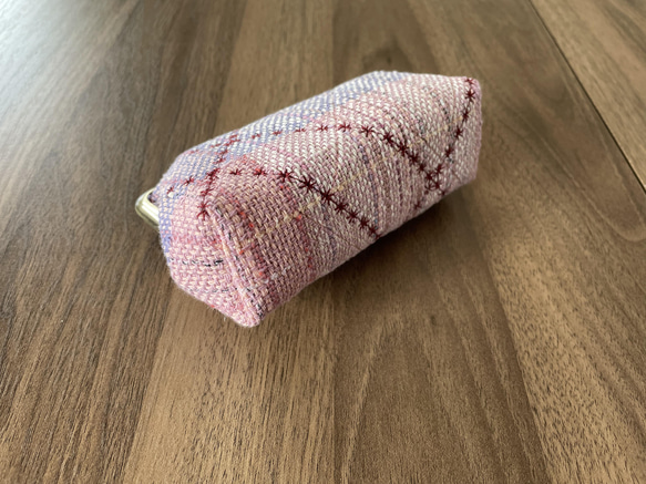 手織り桜色の押し口がまポーチ　（桜ピンク×ブルー）） 6枚目の画像