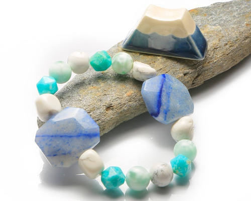 b.142 天然石ブレスレット・アマゾナイト・アパタイト・ハンドメイドブレス b.142 天然石ブレスレット・アマゾナイト・アパタイト