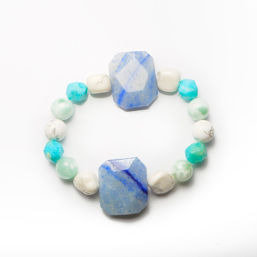 b.142 天然石ブレスレット・アマゾナイト・アパタイト・ハンドメイドブレス b.142 天然石ブレスレット・アマゾナイト・アパタイト