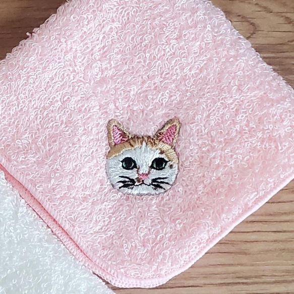 ♡桜ピンク♡の猫さん刺繍の泉州タオルハンカチ♬ 6枚目の画像