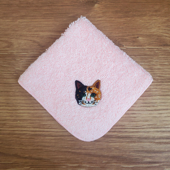 ♡桜ピンク♡の猫さん刺繍の泉州タオルハンカチ♬ 4枚目の画像