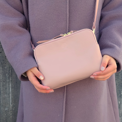 ダブルファスナーショルダーバッグ / くすんだピンク / 斜めがけ