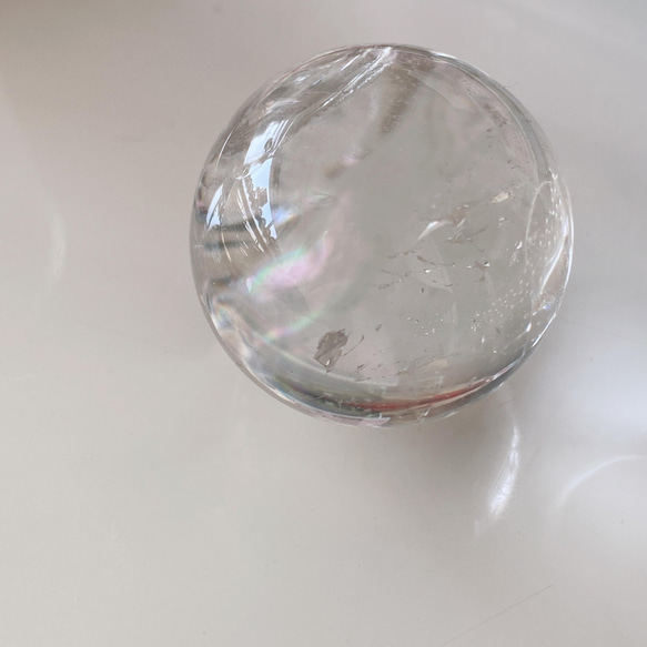 レムリアンシードクォーツ スフィア 5A+++ レインボー入り 約35mm/ 家のお守り 水晶 丸玉 天然石 6枚目の画像