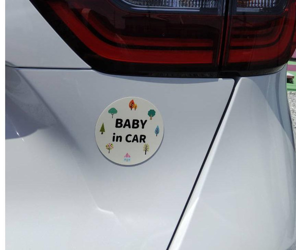 送料無料【№012】丸型　車用セーフティーステッカー　マグネット　ベビー　キッズ　 BABY in CAR 　KIDS 5枚目の画像