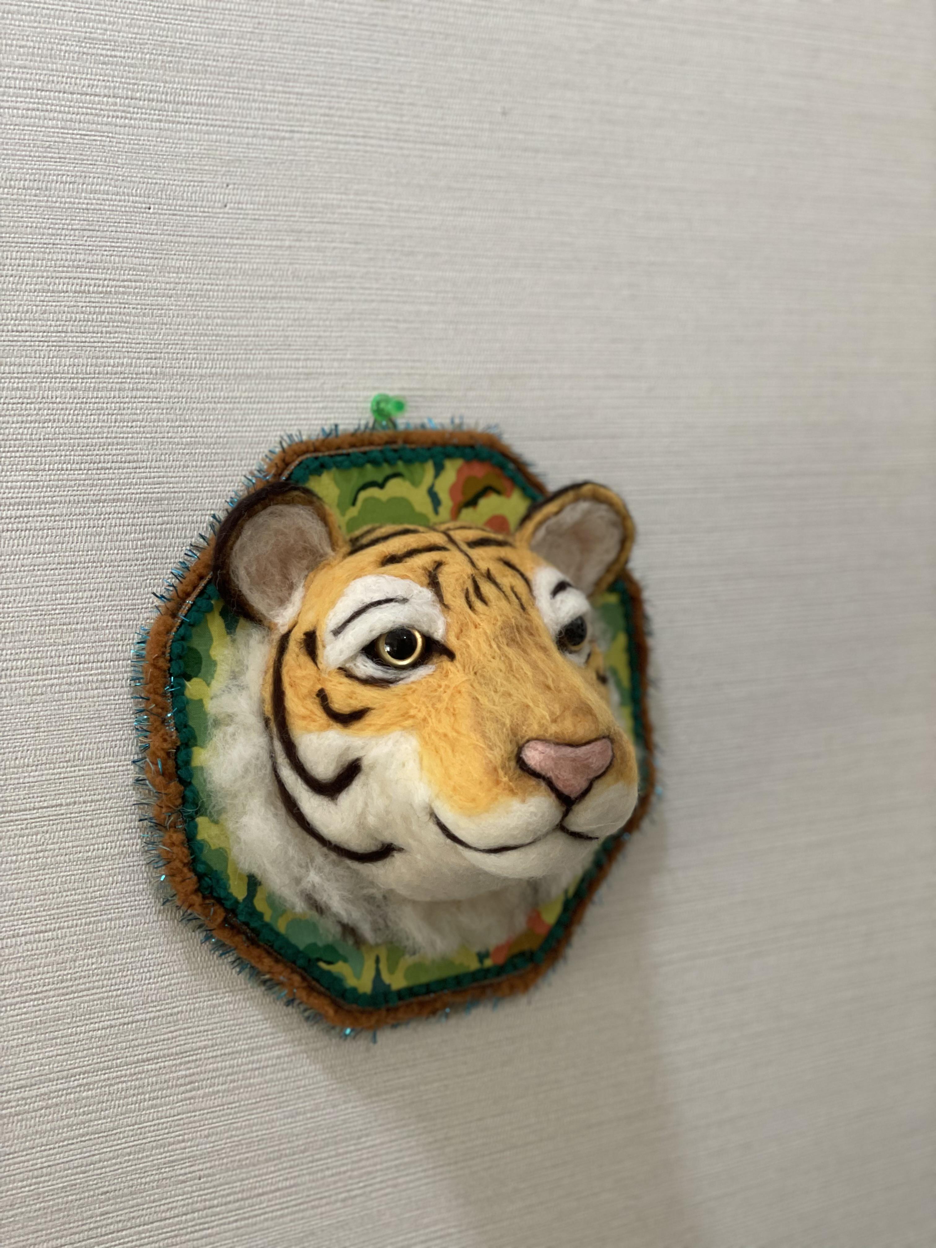 トラ・壁掛け（受注製作品）