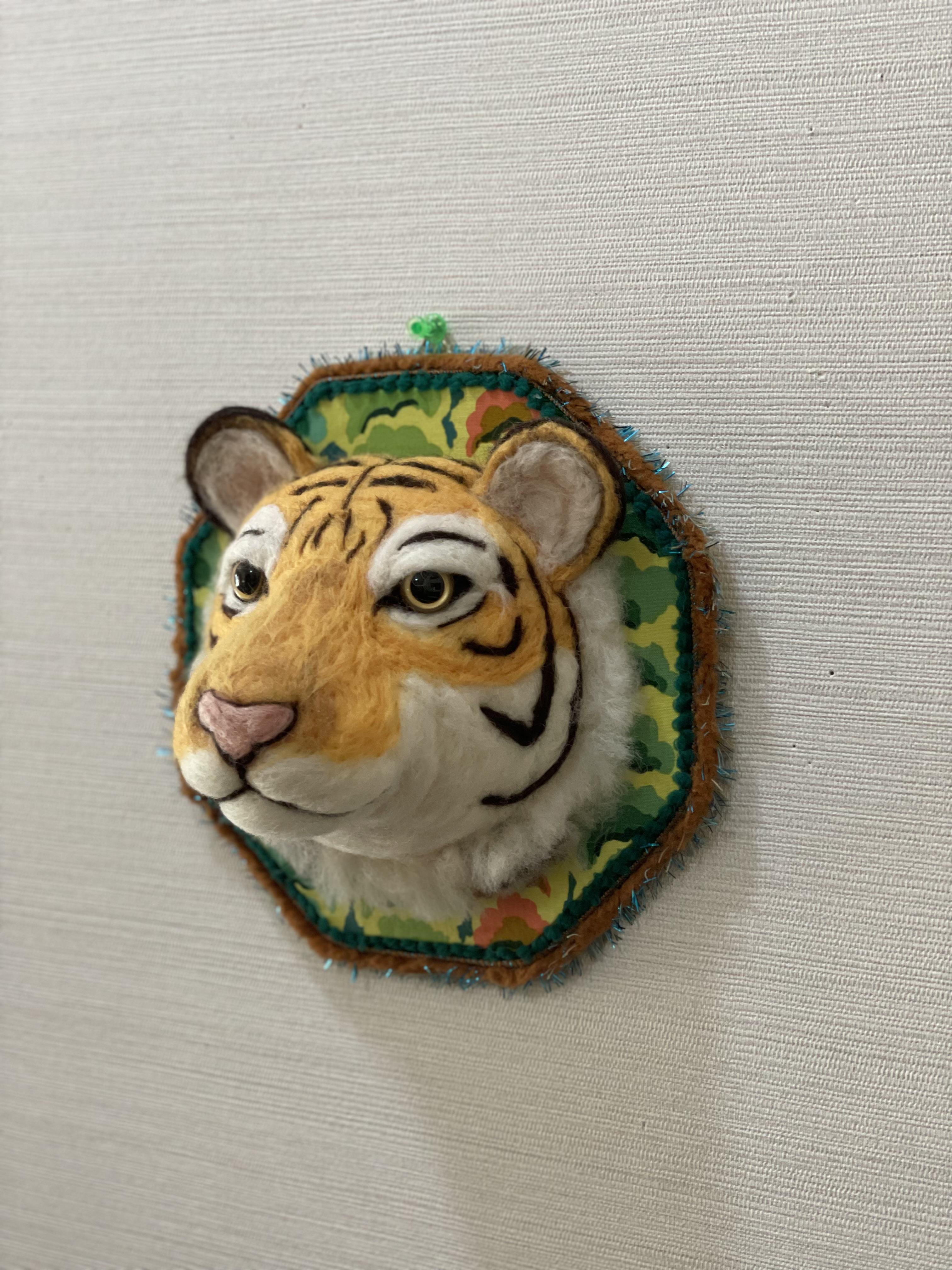 トラ・壁掛け（受注製作品）