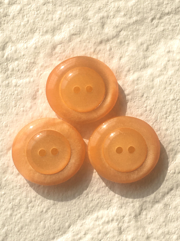 ドロップキャンディオレンジのレトロボタン(M) 3個 4枚目の画像