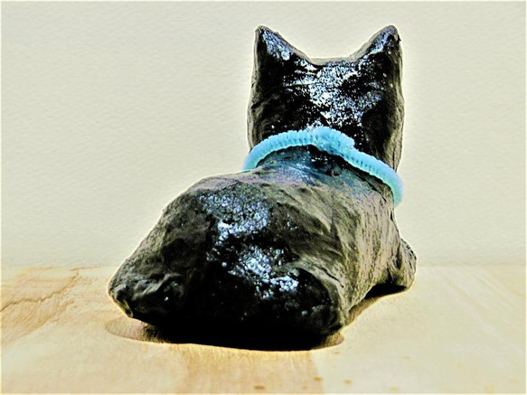 黒猫（中）置物＃12（ペーパータオルと新聞紙） 4枚目の画像
