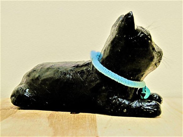 黒猫（中）置物＃12（ペーパータオルと新聞紙） 2枚目の画像