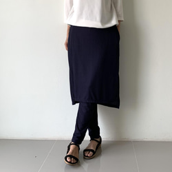 気持ちいい。とろけるような、とろみ素材が作る大人の春夏レギンス&スカート 紺色　LGSKTR 2枚目の画像