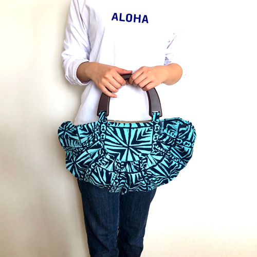 木の持ち手バッグ 〜ハワイファッションブランドNOANOA のパレオからの