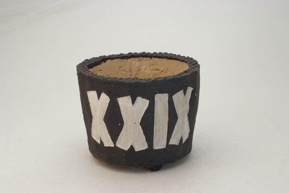 陶器製（3号ポット相当） #多肉植物 の欲しがる植木鉢 SSLLcdd-XXIX(29)-2264ブラック 1枚目の画像