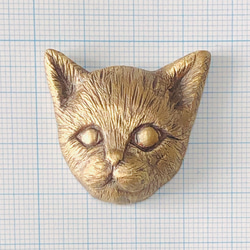 真鍮 子猫のブローチ 【アンティーク風の猫ちゃんアクセサリー】 11枚目の画像