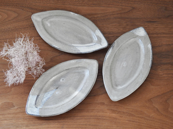 リムプレート　リーフ 1枚目の画像