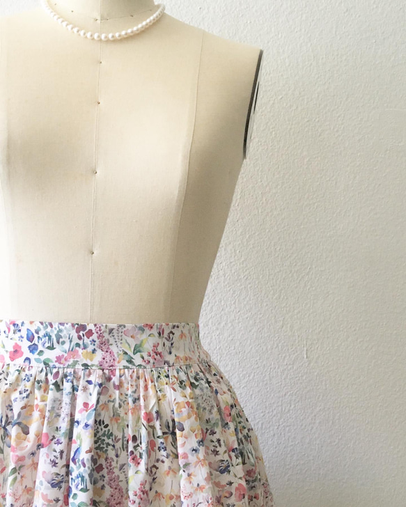 Liberty : Felda クラシックなウエストベルトスカート 3枚目の画像