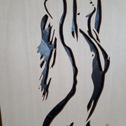 木工切り絵　裸の女 2枚目の画像