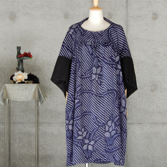 着物リメイク　絞りのチュニックワンピースとボレロのセットアップ /ゆったり目のL   kimono　 3枚目の画像