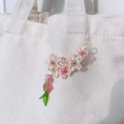 桜　花びら　ブローチ　春　ピンク　ゴールド/シルバー　桜　大人フォーマル2024 桜ハンドメイド2024 9枚目の画像