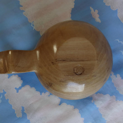 　朴の木の丸っこい一木彫りコーヒーカップ 10枚目の画像