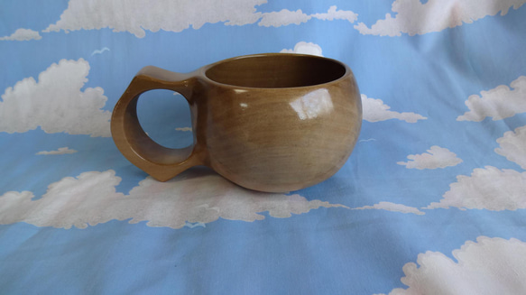 　朴の木の丸っこい一木彫りコーヒーカップ 4枚目の画像