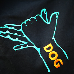 受注生産）影絵遊びの刺繍キャンバス2WAYショルダーバッグ（刺繍大）犬　 DOG ブラック tenonaka 刺繍 2枚目の画像