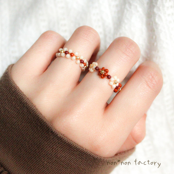 ビーズリング ✧ バレンタイン chocolate ✧ 小さなお花のぷちリング