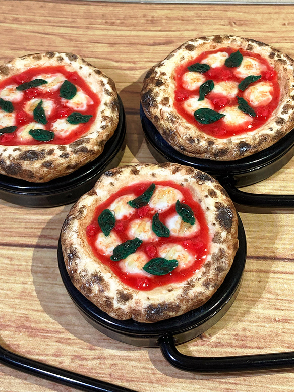 マルゲリータピザのバッグハンガー【食品サンプル】 9枚目の画像
