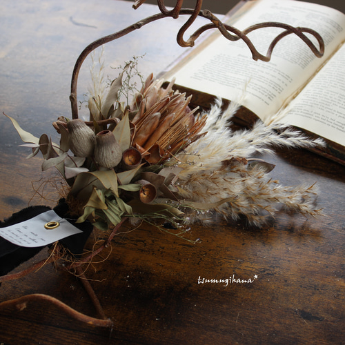 peindre]swag プロテアとキウイつるのスワッグ ドライフラワースワッグ