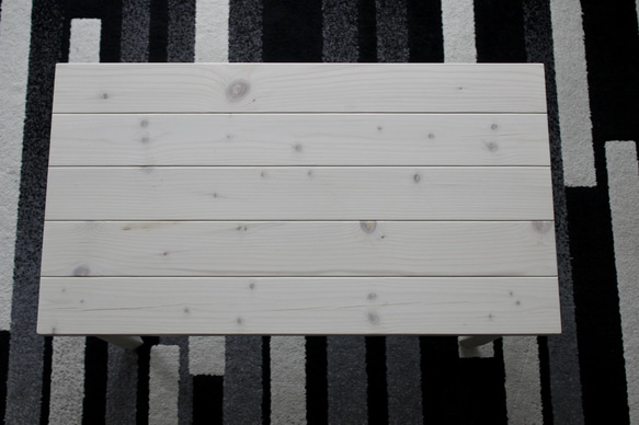 高さ調整無料　木脚の折りたたみ　カフェローテーブル　無垢材使用　ホワイトカラー　90cm×50cm 8枚目の画像