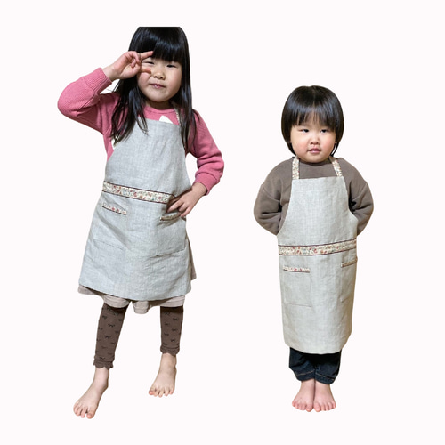 親子ペア・エプロン（型紙と作り方のセット）AC-2135＆AC-2141