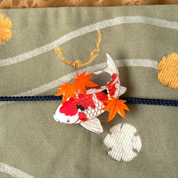 鯉と紅葉＊帯留め 帯留め ねぎねぎ 通販｜Creema(クリーマ) 13356226