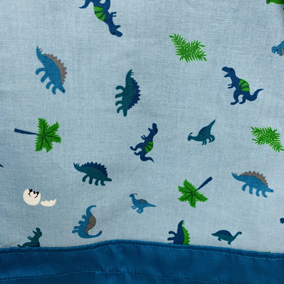 かわいい恐竜がいっぱいなスモック ブルー 長袖  110 男の子 2枚目の画像