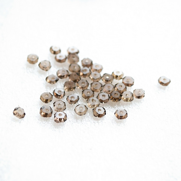 宝石質 スモーキークォーツ ボタンカット（5×1.3mm）22粒・A 3枚目の画像