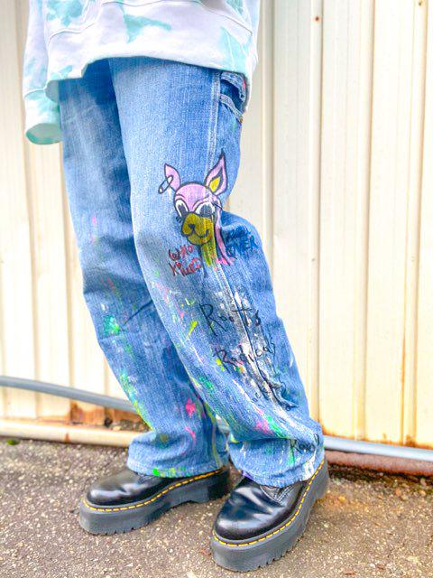 最も 割引 ★１点物★VAVADUDU 手書きペイントアート デニムパンツ ヴァヴァドゥドゥ パンツ