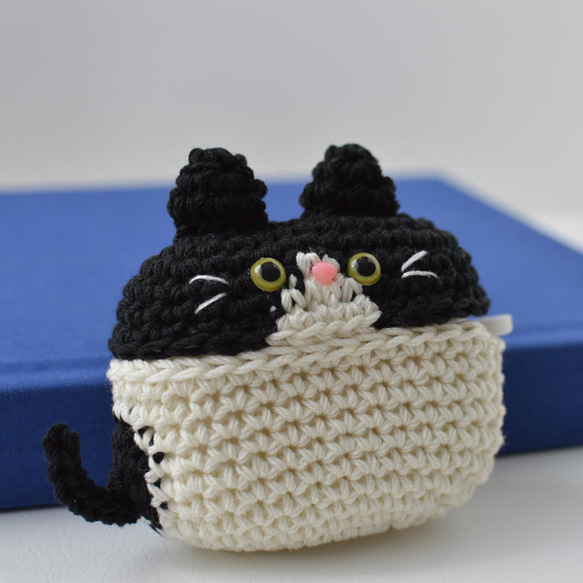 Hachiware Cat AirPods Pro 保護套｜Amigurumi 矽膠保護套 第3張的照片