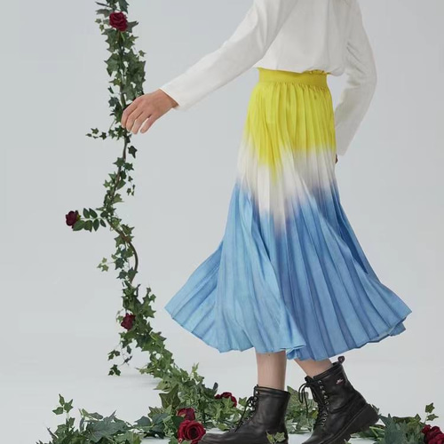 プリーツプリーズ♡極美品✨グラデーションロングスカート サイズ4 プリーツプリーズ♡極美品✨グラデーションロングスカート サイズ4