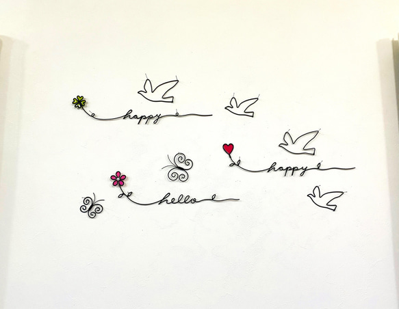 お花と蝶　hello  ワイヤークラフト　アート　壁飾り　可愛い　おしゃれ　インテリア　シンプル　スワッグ　雑貨　 4枚目の画像