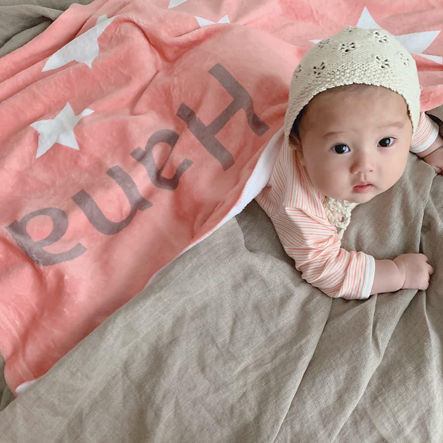 お急ぎ発送OK 出産祝い 女の子 名前入りブランケット スパークルピンク
