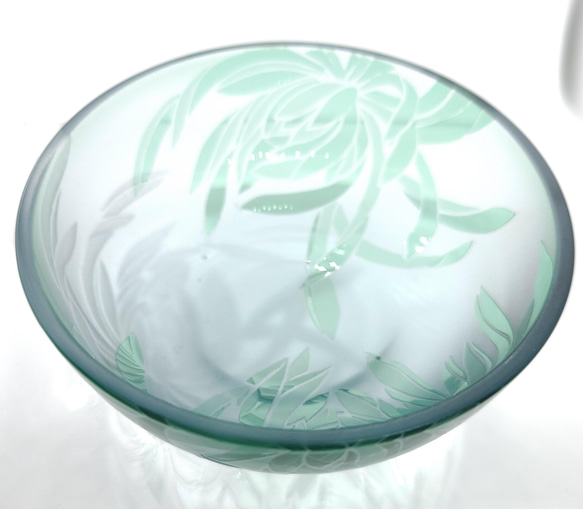 ★華やかな盃★　菊花 2枚目の画像