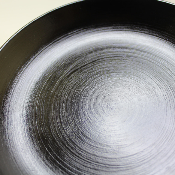 Ishiko　石粉塗り　小皿　黒 3枚目の画像