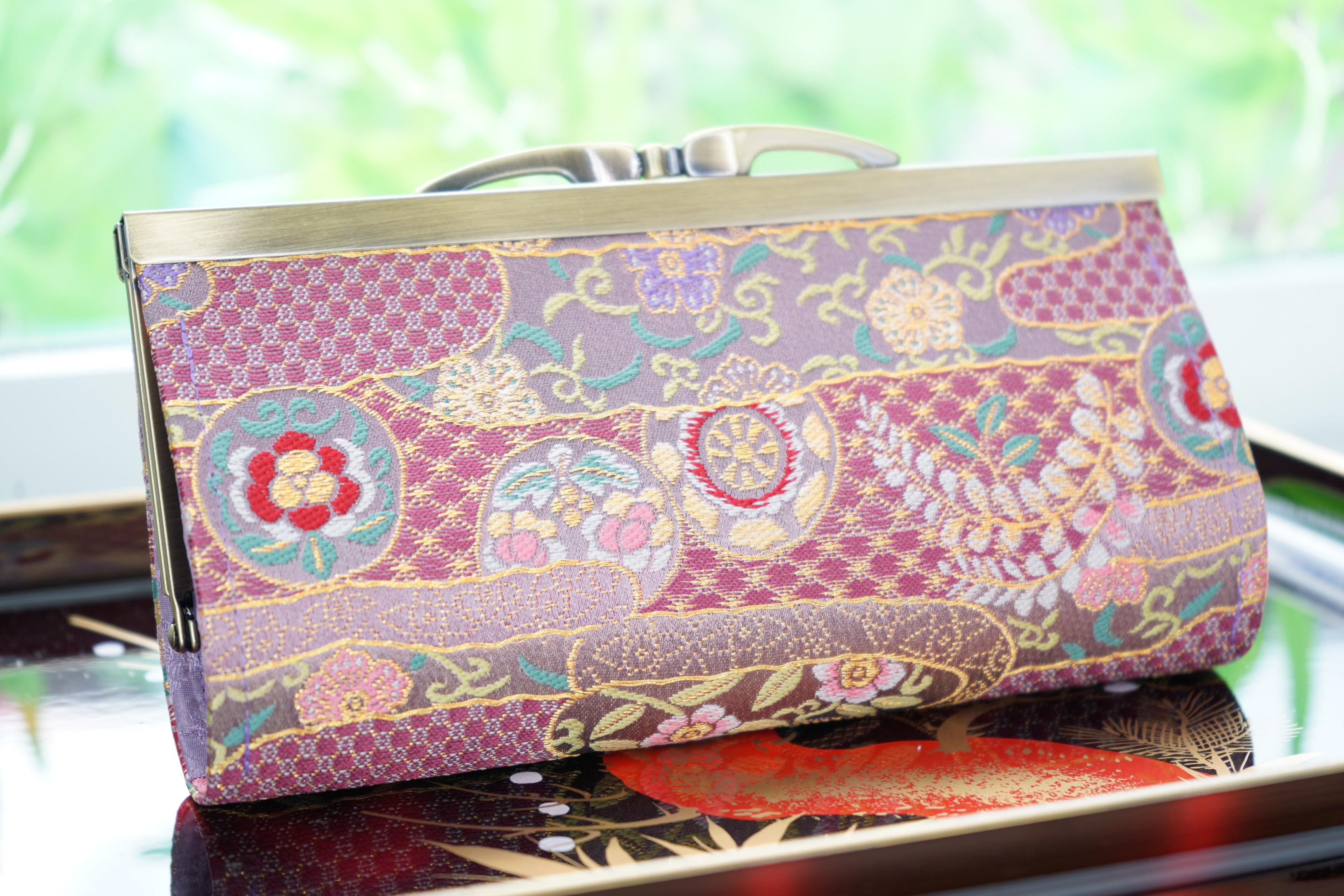 藤と花柄の金襴織物で中型長財布＊和モダンで大人可愛い＊ピンク✕パープル・桃色✕紫